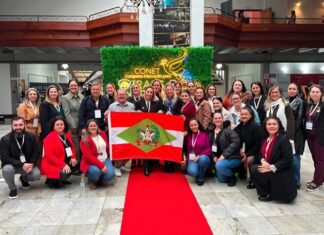 PALHOÇA LEVA EDUCAÇÃO PÚBLICA À AGENDA NACIONAL DE INOVAÇÃO E TRANSFORMAÇÃO EM GRAMADO