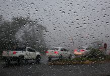 TEMPORAIS AVANÇAM POR SANTA CATARINA E CHUVA GANHA FORÇA ENTRE DOMINGO E SEGUNDA